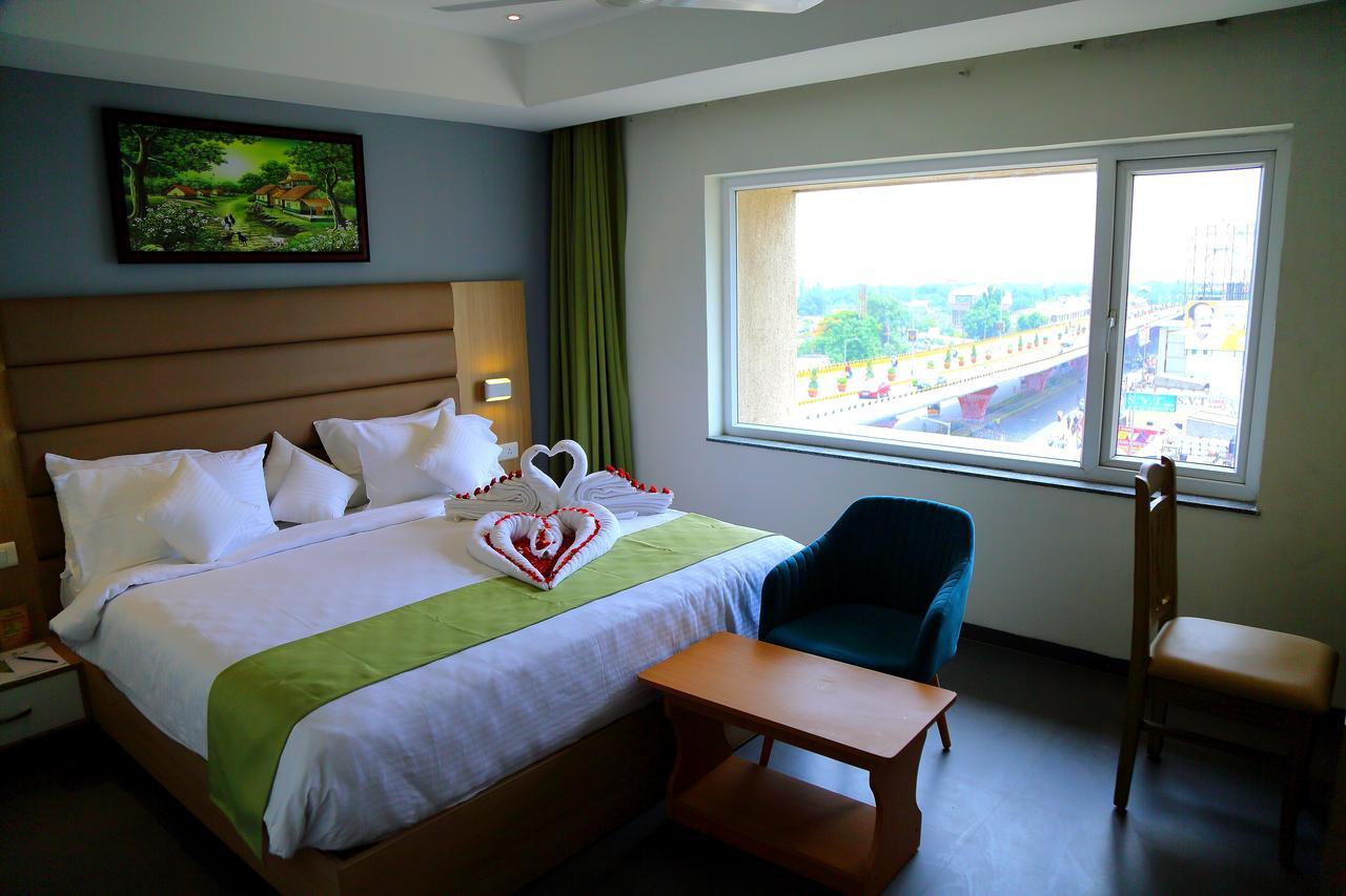 Abhayaa Hotel Višákhapatnam Exteriér fotografie